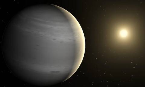 Ανακαλύφθηκε απρόσμενα νεαρός και βαρύς γιγάντιος αέριος εξωπλανήτης