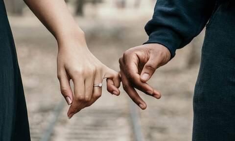 Γάμος:  Ποια είναι τελικά ιδανική ηλικία για να παντρευτείς;