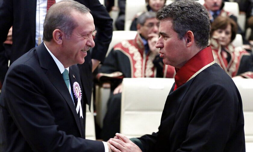 O Mετίν Φεϊζιόγλου με τον πρόεδρο Ερντογάν