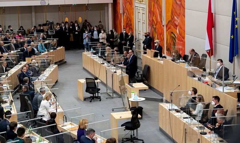 Αυστρία: Πέθαναν πρώην καγκελάριο και τήρησαν κι ενός λεπτού σιγή