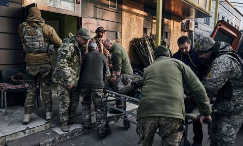 Σύμβουλος Ζελένσκι: Πάνω από 10.000 Ουκρανοί στρατιώτες έχουν σκοτωθεί