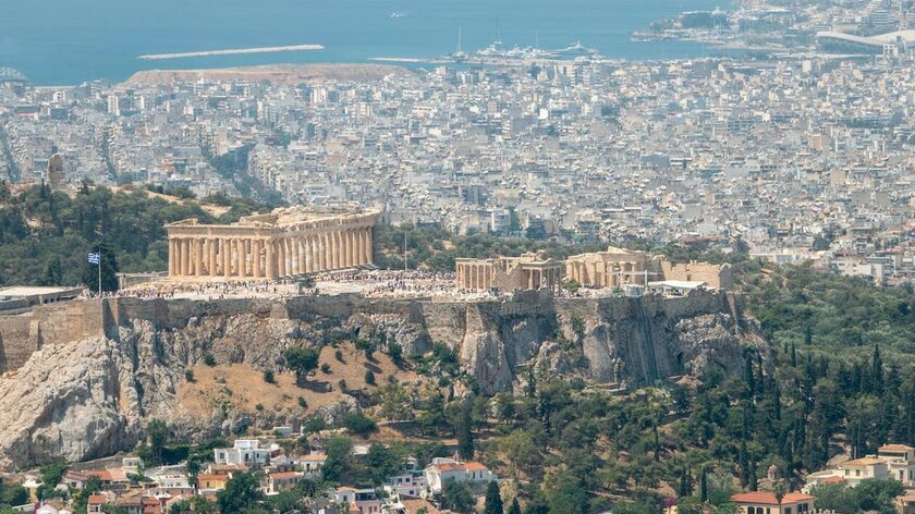 Αθήνα: Πώς ο τουρισμός καταστρέφει την πρωτεύουσα και τα αρχαία της;