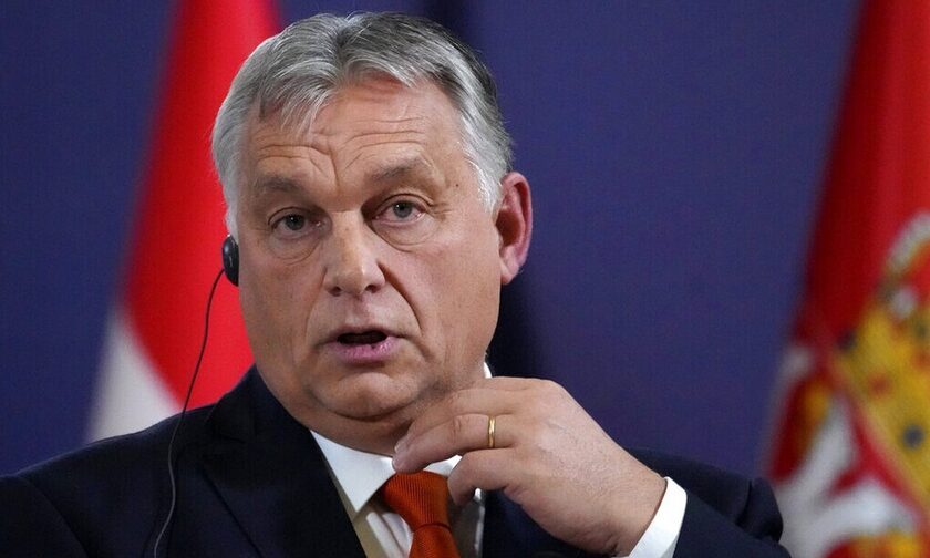 Ο Όρμπαν κατηγορεί την ΕΕ ότι παγώνει κεφάλαια για την Ουγγαρία