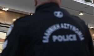 Αργυρούπολη:Συνελήφθη ο ληστής που εισέβαλε με χειροβομβίδα σε τράπεζα