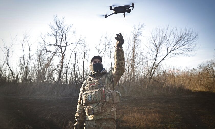 Ρωσία: Ουκρανικά drones έπληξαν τις δύο αεροπορικές βάσεις