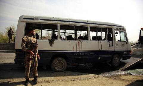 Αφγανιστάν: 5 νεκροί από έκρηξη σε λεωφορείο πετρελαϊκής εταιρείας