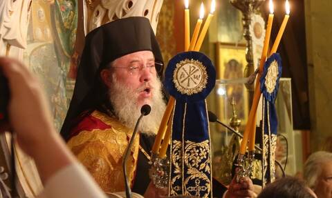 H Σύρος τιμά τον πολιούχο της Άγιο Νικόλαο