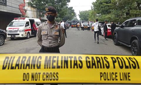 Iνδονησία: Επίθεση καμικάζι σε αστυνομικό τμήμα - Τρεις τραυματίες