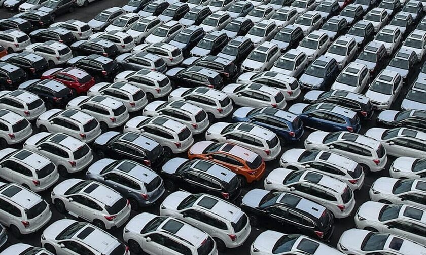 Μειώθηκαν οι πωλήσεις αυτοκινήτων το Νοέμβριο