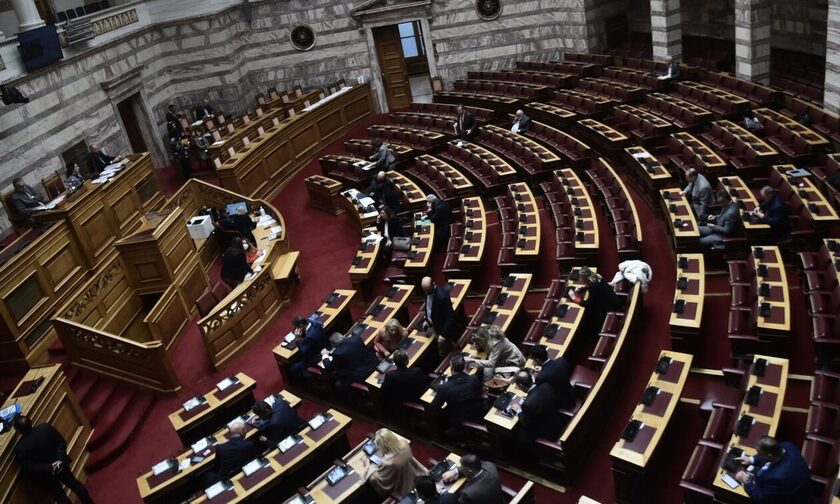 Βουλή: Υπερψηφίστηκε με 156 υπέρ έναντι 142 κατά το ν/σ για την ΕΥΠ