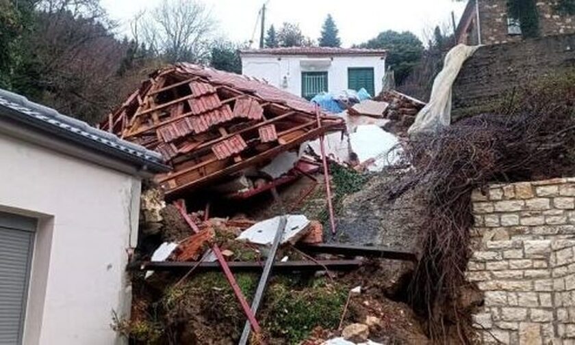 Κατολίσθηση στην Άρτα: Παρασύρθηκαν δύο σπίτια