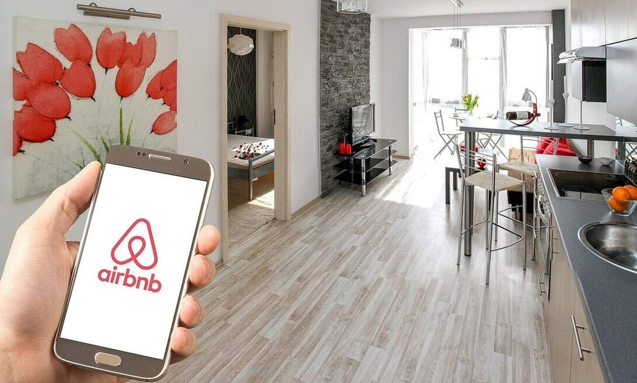 Μεγαλύτερο έλεγχο στο Airbnb επιδιώκει η κυβέρνηση