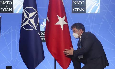 Επικίνδυνη πρακτική του ΝΑΤΟ στα ελληνοτουρκικά