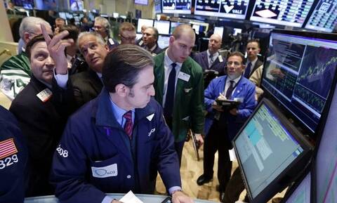Wall Street: Κλείσιμο με κέρδη - Άνοδος καταναλωτικής εμπιστοσύνης