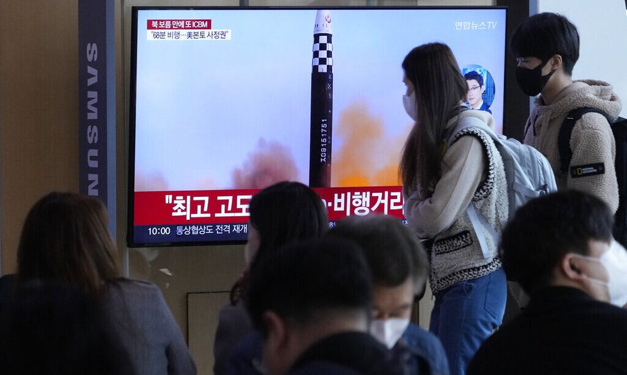 Η Βόρεια Κορέα εκτόξευσε βαλλιστικούς πυραύλους άγνωστου τύπου