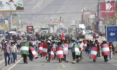 Πολιτική κρίση στο Περού: Νέες πολύνεκρες συγκρούσεις τη Δευτέρα