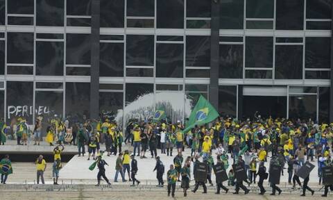 Βραζιλία: Οι οπαδοί του Λούλα στους δρόμους