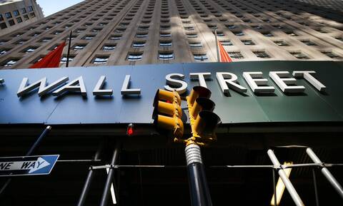 «Άλμα» στους δείκτες της Wall Street