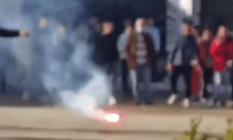 Πάτρα: Μαθητές κυνηγούσαν καθηγητή σε σχολείο - Άναψαν καπνογόνα