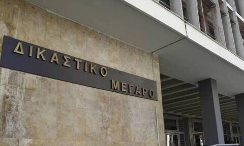 Θεσσαλονίκη: Καταδικάστηκε καθηγητής για σεξουαλική παρενόχληση μαθητριών