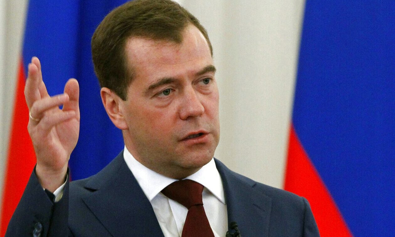 Ρωσία: Ο πρώην πρόεδρος Μεντβέντεφ προειδοποιεί για πυρηνικό πόλεμο αν χάσει η Μόσχα