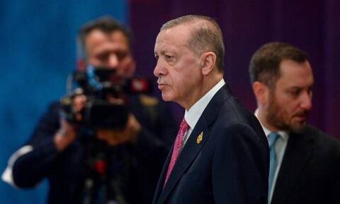 Economist: Εξώφυλλο-κόλαφος κατά Ερντογάν - Η Τουρκία ίσως είναι στα πρόθυρα δικτατορίας