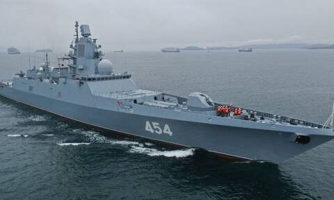 Ρωσικό πλοίο με υπερηχητικούς πυραύλους σε κοινά γυμνάσια με σκάφη της Κίνας και της Νότιας Αφρικής