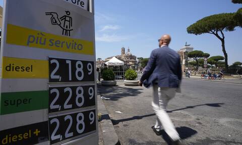 Ιταλία: 48ωρη απεργία στα πρατήρια βενζίνης για την αύξηση της τιμής των καυσίμων