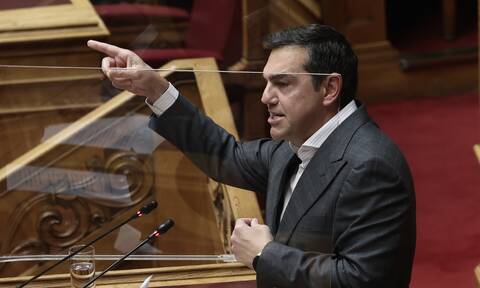 Πρόταση μομφής: «Θέλουν να αφήσουν στο σκοτάδι τη συζήτηση» λένε στον ΣΥΡΙΖΑ