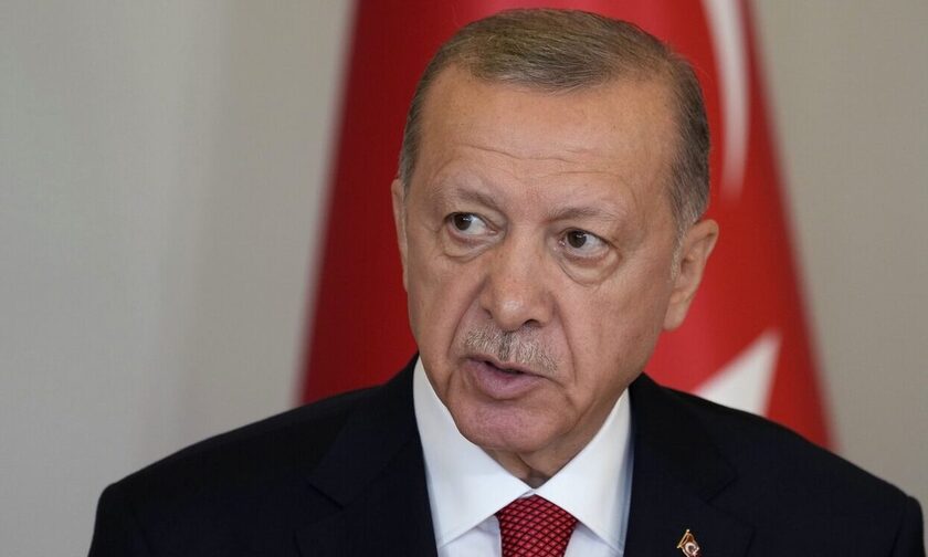 Ερντογάν: Υποστηρίζει πως δικαιούται τρίτη υποψηφιότητα για την προεδρία
