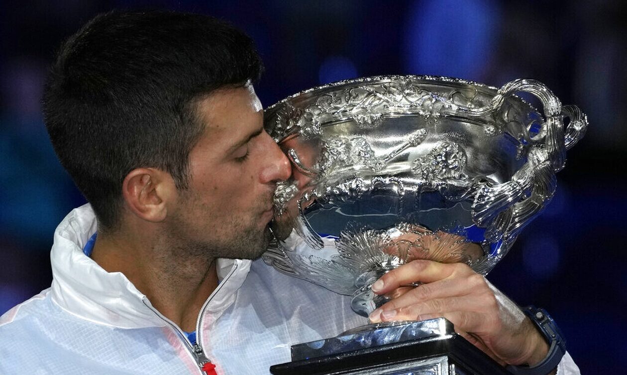 Νόβακ Τζόκοβιτς: «Η μεγαλύτερη νίκη της ζωής μου» - Η απονομή του Australian Open (vid)