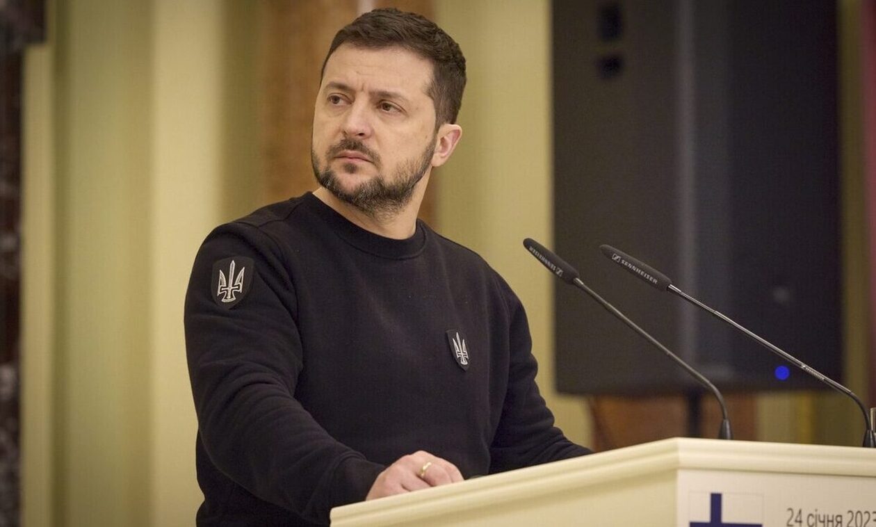 Ζελένσκι: Χρειαζόμαστε ταχύτερα προμήθειες, νέα όπλα για να αντιμετωπίσουμε τη «σκληρή» κατάσταση