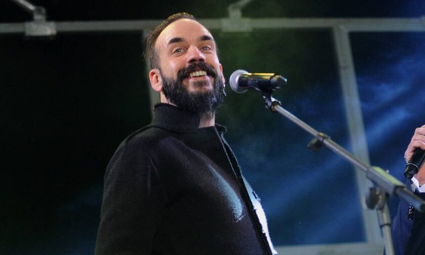 Πάνος Μουζουράκης: Ξανά ερωτευμένος μετά τον χωρισμό του ο τραγουδιστής