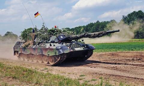 Ουκρανία: Η Γερμανία στέλνει στο Κίεβο παλαιότερα άρματα μάχης Leopard 1