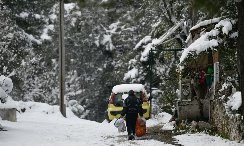 Κακοκαιρία Μπάρμπαρα: Ξεκινά η επέλαση - Χιόνια ακόμη και στην Αθήνα