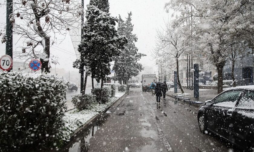 Κακοκαιρία Μπάρμπαρα: Συνεχείς συσκέψεις στην Πολιτική Προστασία - Τα μέτρα για τα χιόνια στην Αθήνα