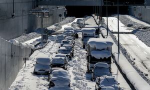Κακοκαιρία «Μπάρμπαρα»: Η Αττική Οδός προειδοποιεί για ισχυρή χιονόπτωση