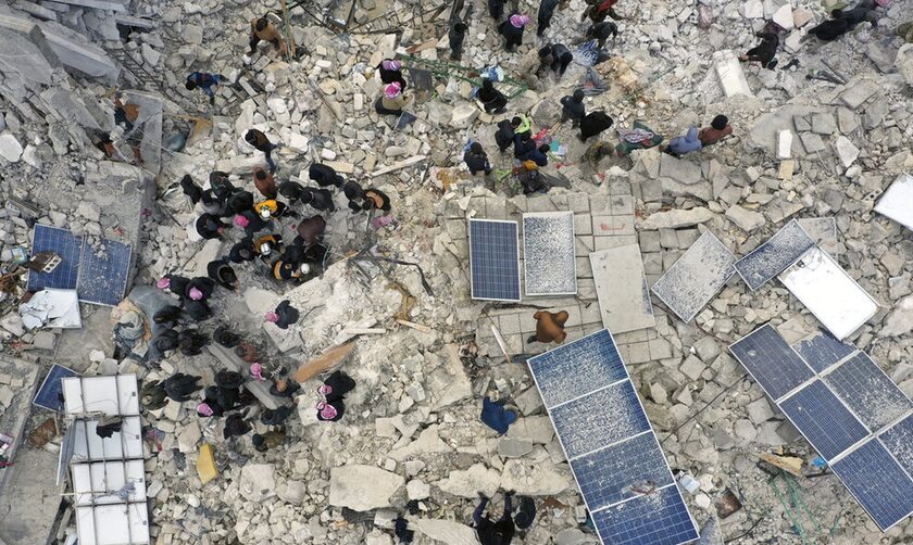 Σεισμός στην Τουρκία: Τεράστιες καταστροφές – «Δεν έχουμε ρεύμα και φυσικό αέριο»