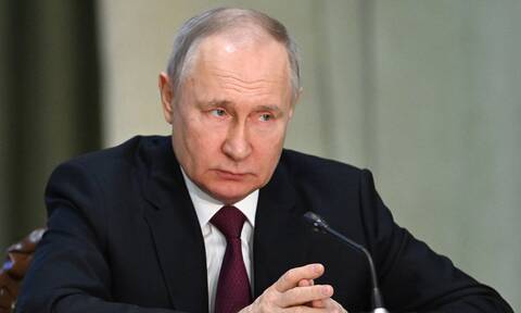 «Πιστολιά στον αέρα» το ένταλμα για τον Βλαντιμίρ Πούτιν - Γιατί δεν μπορεί να συλληφθεί