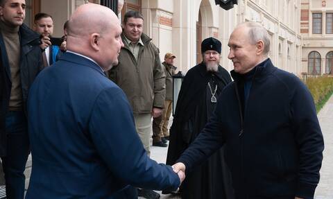 Βλαντίμιρ Πούτιν: Επίσκεψη - έκπληξη στην Κρίμαια για την επέτειο προσάρτησής της