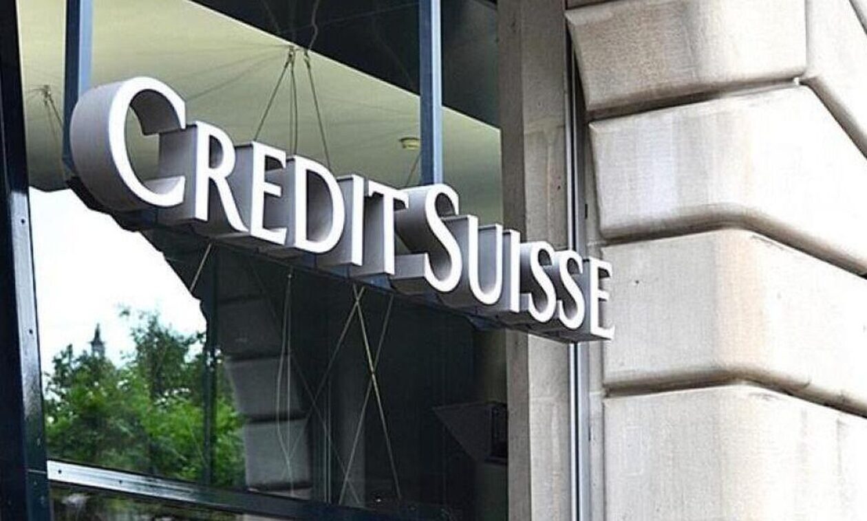 Ελβετία: Η UBS ζητά εγγυήσεις ύψους 6 δις δολαρίων για πιθανή εξαγορά της Credit Suisse