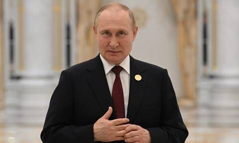 Ουκρανία: Αιφνιδιαστική επίσκεψη Πούτιν στη Μαριούπολη