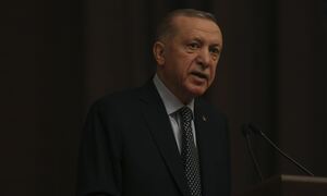 Τουρκία: Ντέρμπι στις εκλογές «βλέπουν» οι δημοσκόποι - Φόβοι για νοθεία
