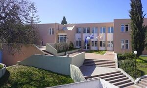 «Έσβησε» γνωστός καθηγητής του Πανεπιστημίου Κρήτης – Βρέθηκε νεκρός στο γραφείο του