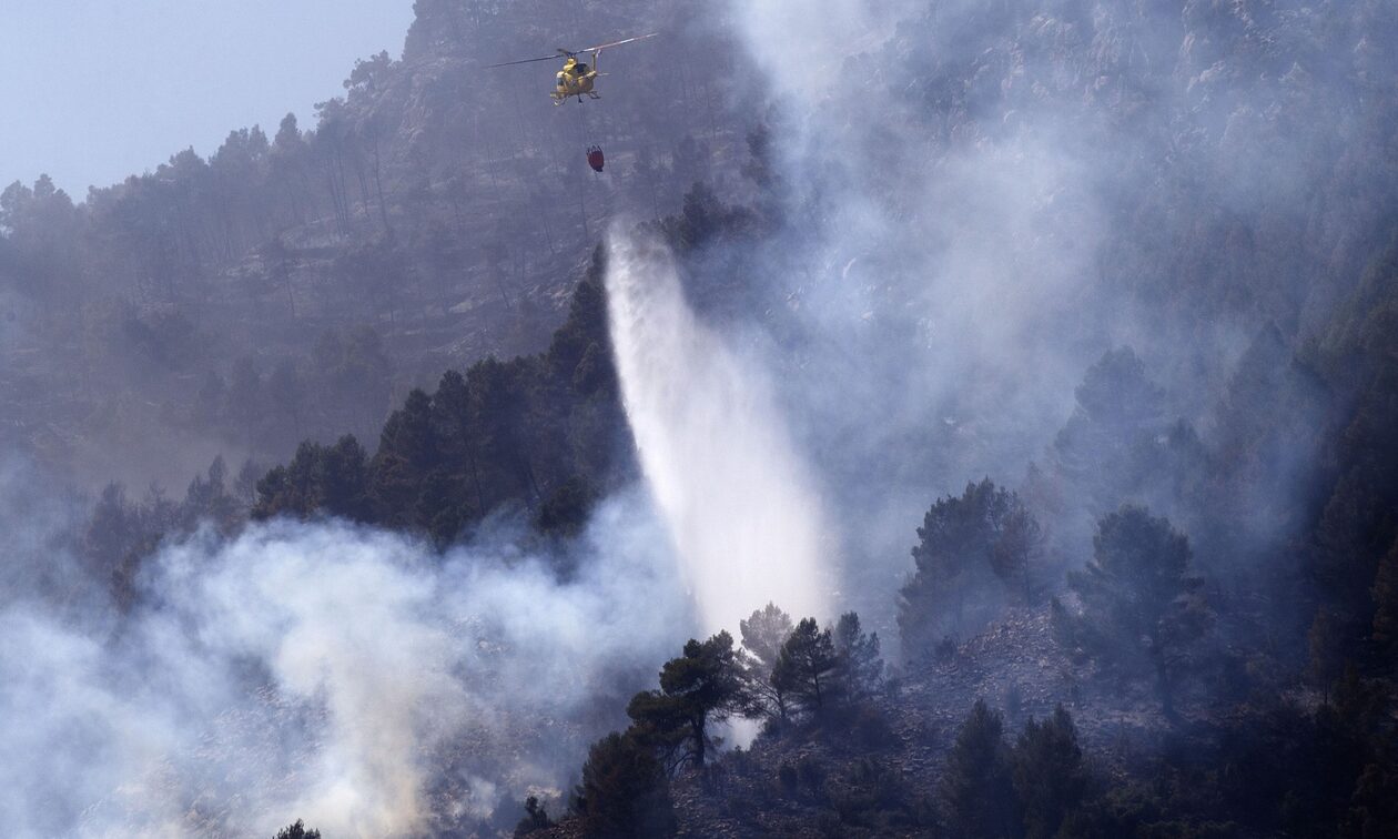 Ισπανία: Περισσότερες από 100 πυρκαγιές καίνε δασικές εκτάσεις στην Αστούριας και την Κανταβρία