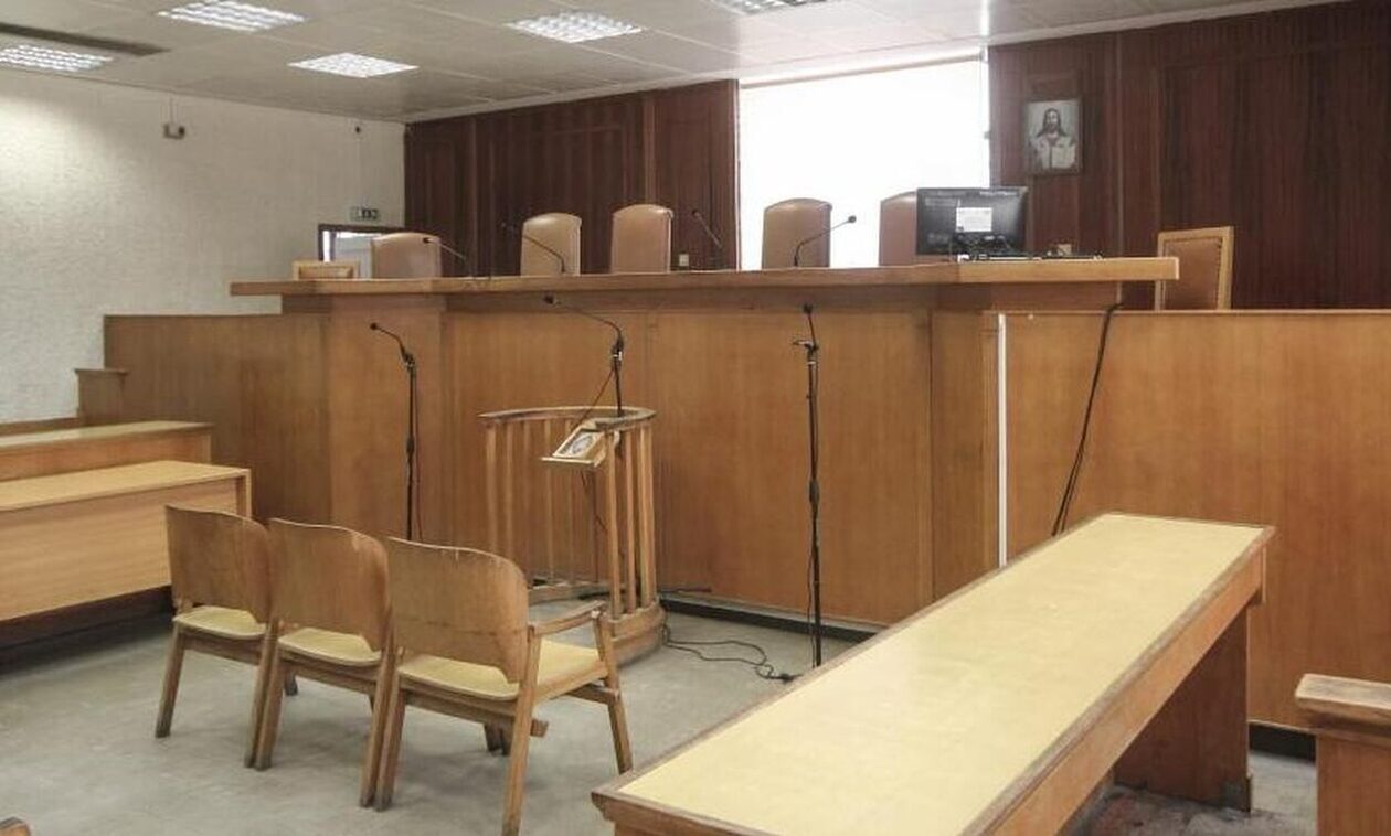 Λέρος: Υπόθεση φρίκης αναβιώνει στο δικαστήριο - Γονείς κακοποιούσαν σεξουαλικά τα παιδιά τους