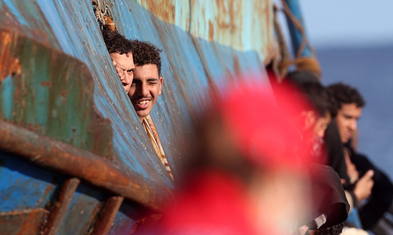 Οίτυλο Λακωνίας: Υποβρύχιες έρευνες μετά τον εντοπισμό μεταναστών