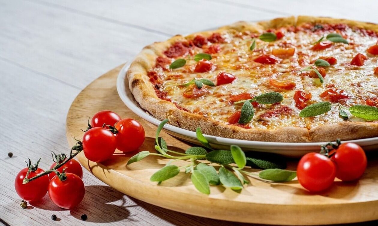 Πίτσα: Πανάκριβο το εθνικό φαγητό των Ιταλών – Κατά 20% υψηλότερο το κόστος παρασκευής της