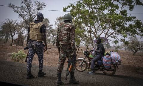 Μπουρκίνα Φάσο: 33 στρατιώτες σκοτώθηκαν από επίθεση που αποδίδεται σε τζιχαντιστές
