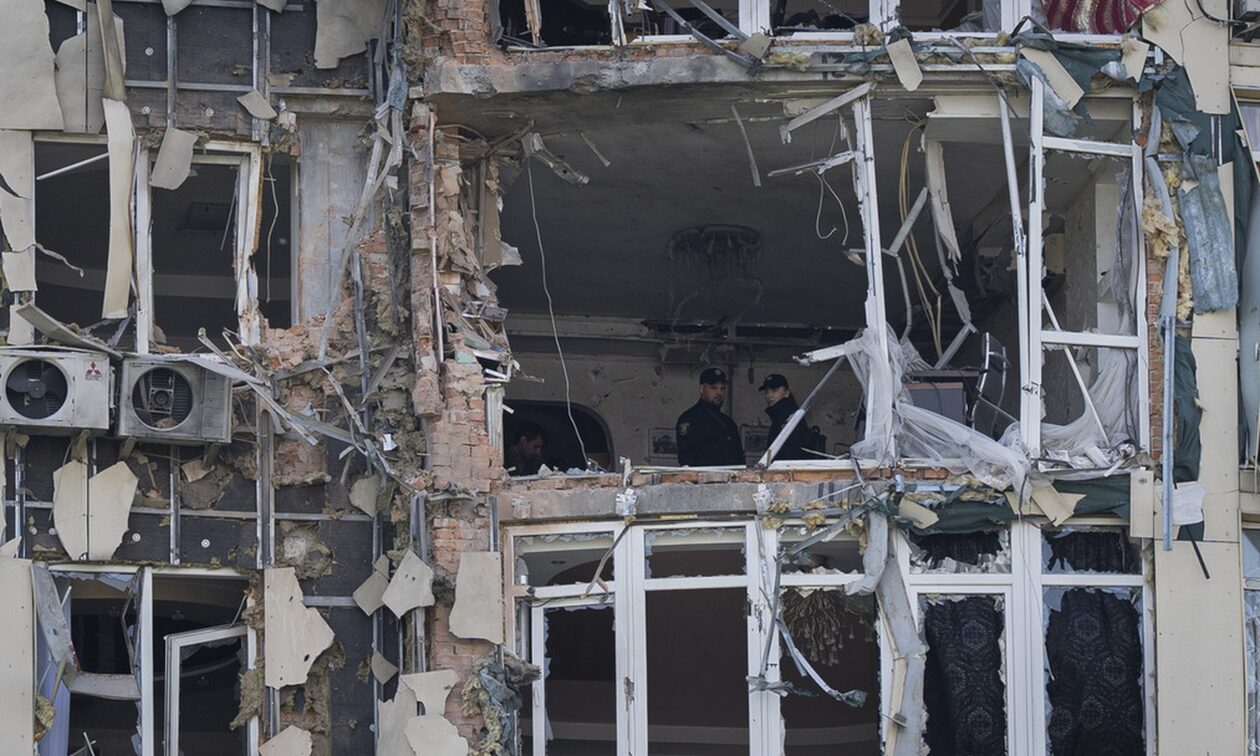 Πόλεμος στην Ουκρανία: Τουλάχιστον 5 τραυματίες σε μπαράζ νέων επιθέσεων